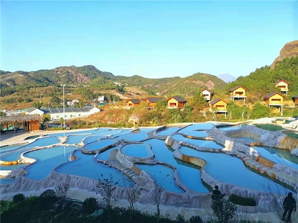 寻乌青龙岩东江丹霞景